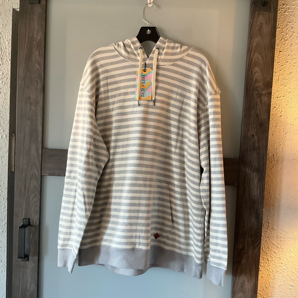 NWT-Men’s striped hoodie